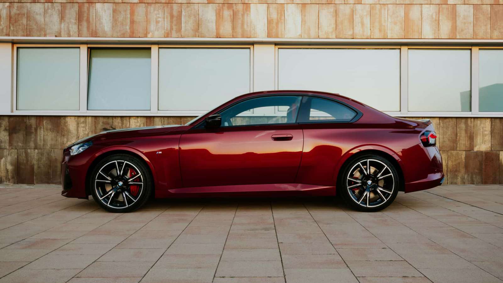 Πρεμιέρα για τις ανανεωμένες BMW Σειρά 2 Coupe και Μ2